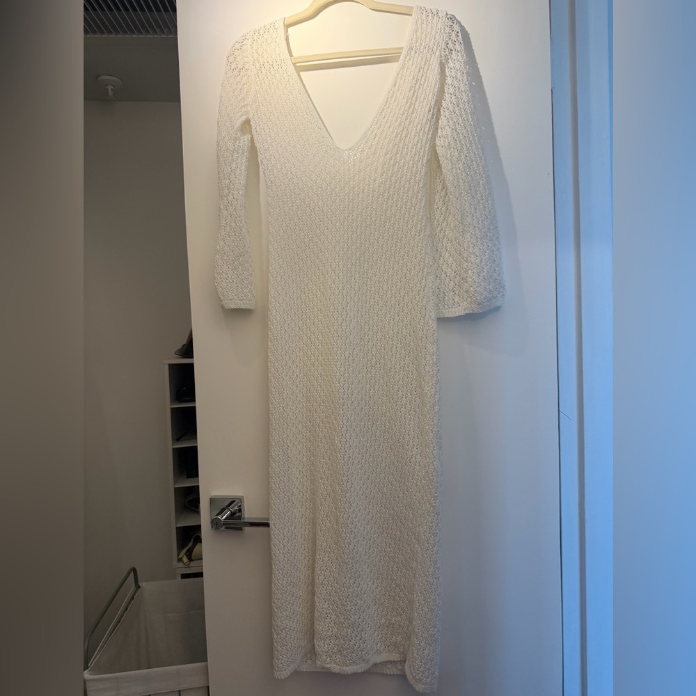 White Knit V-Neck Long Sleeve beach coverup